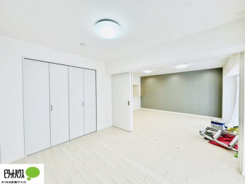 ���̑����ρ@���r���O�ׂ̗m���B