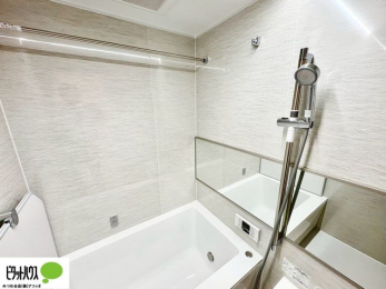 �����@�����������F���̗����ŁA1���̔��������������Ă��������B