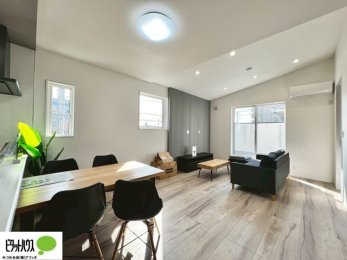 ���r���O�@�L�X�k�c�j�I����̑傫�ȃ\�t�@��u���Ă������f��ӏ܂��ǂ��ł��ˁB