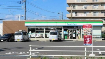 ���ӊ��@�t�@�~���[�}�[�g���˘Z����񒚖ړX �k��3���B 230m