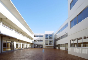 ���ӊ��@���ˎs���������w�Z �k��9���B 680m