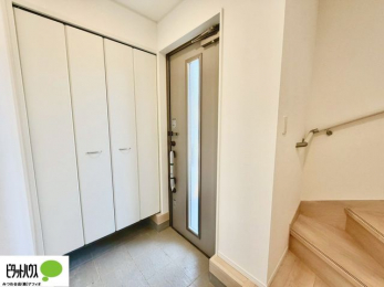 �@�Ƒ��݂�Ȃ̌C�������Ղ���[�ł���V���[�Y�{�b�N�X