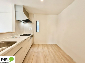 �L�b�`���@�Ƒ��Ƃ��b���Ȃ���y���������ł���J�E���^�[�L�b�`��