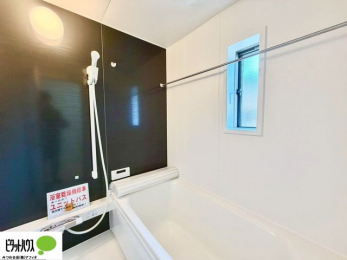 �����@1���̔�����������x���̓��͂��q�l�Ƃ̃R�~���j�P�[�V�����̏�Ƃ���