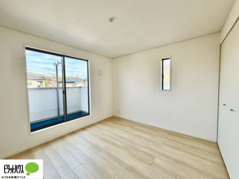 �Q���@�o���R�j�[�ւƑ������邢�����B