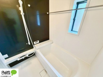 �����@1���̔�����������x���̓��͂��q�l�Ƃ̃R�~���j�P�[�V�����̏�Ƃ���