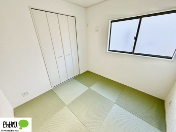 ���[�@�a���́A���q�l�ƗV�񂾂�A�Ǝ���������A�����Q�Ȃǎg������l�X�ł�