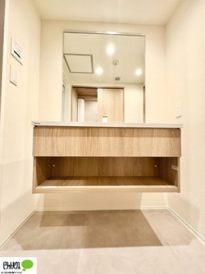 ���ʑ�E���ʏ��@�傫�ȋ��Ō��₷�����ʉ��ϑ�