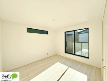 �Q���@�o���R�j�[�ւƑ������邢�����B