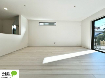 ���̑��@���R�����������ޒg���ȃ��r���O�B��������ɂ͓Ǐ��₨���Q�ł����Ȃ���̂�т�Ɖ߂����ЂƎ����B