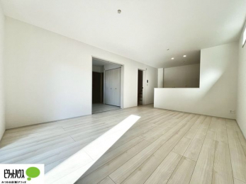 ���r���O�@�Ƒ��݂�Ȃ�������肭�낰��L�X�Ƃ����P�T���ȏ�̃��r���O�ł�