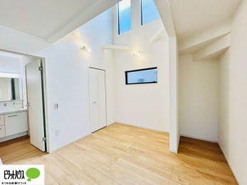 ���[�@�J�������ӂ�鐁�������̂��郊�r���O