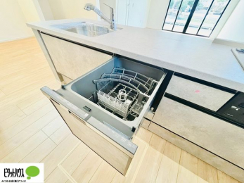 �L�b�`���@�H���̌�̕Еt�����y�ɂȂ�A�H��􂢊����@�t���B