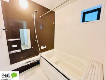 �����@1���̔�����������x���̓��͂��q�l�Ƃ̃R�~���j�P�[�V�����̏�Ƃ���