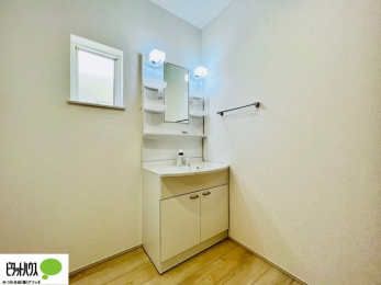 ���ʑ�E���ʏ��@�{�H��ʐ^�F�傫�ȋ��Ō��₷�����ʉ��ϑ�