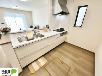 �L�b�`���@�Ƒ��Ƃ��b���Ȃ���y���������ł���J�E���^�[�L�b�`���B