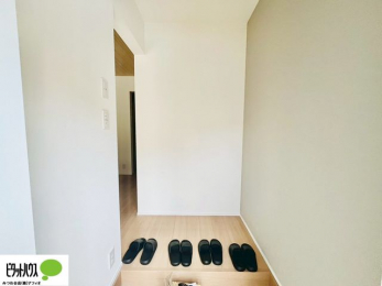 �@���S�̃_�u�����b�N���փh�A