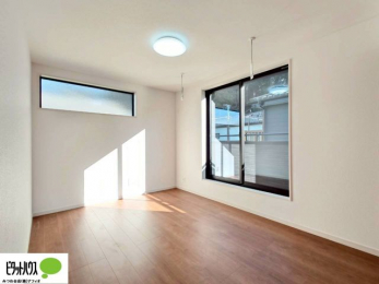 �Q���@�o���R�j�[�ւƑ������邢�����B