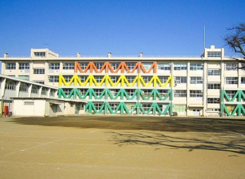 ���ӊ��@��t�s���o�ˏ��w�Z �k��22���B 1700m