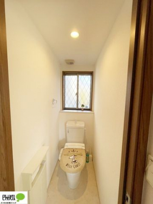 �g�C���@1�E2�K�E�H�V�����b�g�g�C�������B