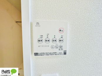 ���̑��@�{�H��ʐ^�@24���Ԋ��C�E���C�E�����E�����E�g�[�t��