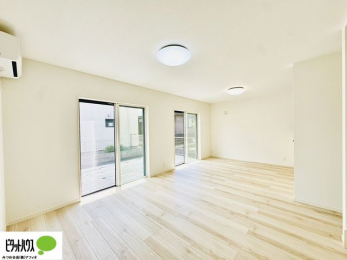 ���r���O�@�������̂��锒����Ƃ������r���O