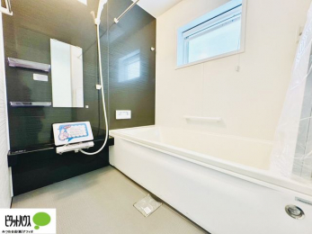 �����@1���̔�����������x���̓��͂��q�l�Ƃ̃R�~���j�P�[�V�����̏�Ƃ���