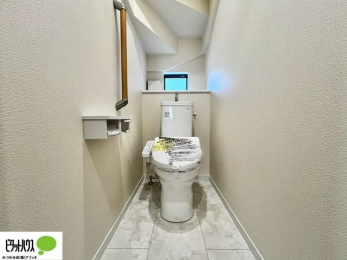 �g�C���@�����Ȑ��@�\�t�������V�����[�g�C��