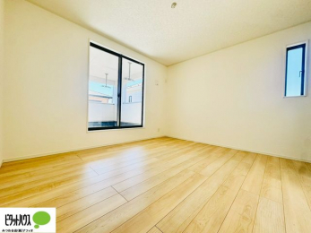 �Q���@�o���R�j�[�ւƑ������邢�����B