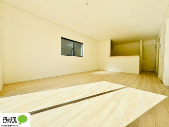 ���[�@�������̂��锒����Ƃ������r���O