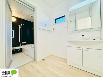 ���ʑ�E���ʏ��@���ʎ��ɏ���������A�J�r�\�h�ɂ��B�傫�ȋ��Ō��₷�����ʉ��ϑ�ł�