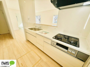 �L�b�`���@�Ƒ��Ƃ��b���Ȃ���y���������ł���J�E���^�[�L�b�`��