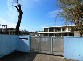 ���ӊ��@��t�s��/�^����O�ۈ珊 �k��4���B 270m