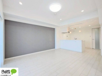 ���r���O�@�A�N�Z���g�N���X���g�p�����A�������ȃ��r���O