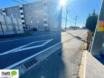 ���r���O�@�O�ʓ��H�܂ތ��n�ʐ^