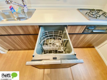 �L�b�`���@�H���̌�̕Еt�����y�ɂȂ�A�H��􂢊����@�t���B