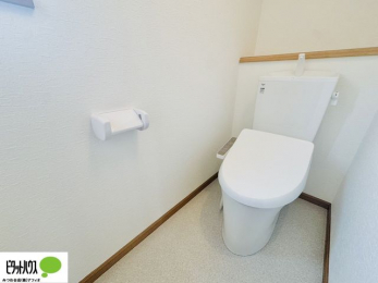 �g�C���@1�E2�K�E�H�V�����b�g�g�C�������B