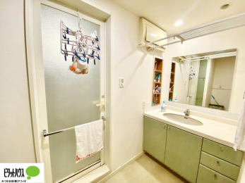 ���ʑ�E���ʏ��@�傫�ȋ��Ō��₷�����ʉ��ϑ�