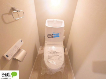 �g�C���@�����Ȑ��@�\�t�������V�����[�g�C��