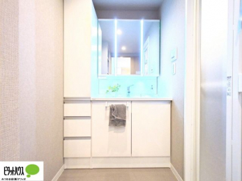 ���ʑ�E���ʏ��@�傫�ȋ��Ō��₷�����ʉ��ϑ�