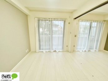 �Q���@�o���R�j�[�ւƑ������邢�����B