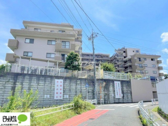 �O�ώʐ^�@�ՐÂȏZ��n�́A���͂̑��������Ȃ��A�������������͋C�ł��B