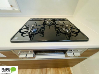 �L�b�`���@�{�H��ʐ^�F������ꂵ�₷��3���R�����B�����̎��ԒZ�k���ł��āA�X���[�Y�ɗ����ł��܂��B