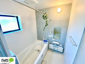 �����@1���̔�����������x���̓��͂��q�l�Ƃ̃R�~���j�P�[�V�����̏�Ƃ���