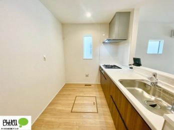 �L�b�`���@�p���t���ȃ����W�t�[�h�B�������ȒP�ł����L���C�ȋ�C���B