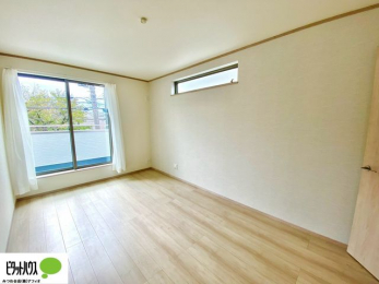 �Q���@�o���R�j�[�ւƑ������邢�����B