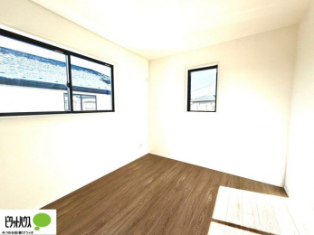 �o���R�j�[�@���ցE�p�\�R���E���[�L���O�X�y�[�X�Ƃ��Ă��g�����������܂��B�Ǐ��⎝���A�����d�����͂��ǂ�܂��ˁB