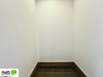 ���ց@�V���[�Y�C���N���[�N�̓x�r�[�J�[�₨�q�l�̗V�ѓ���Ȃǂ̎��[�A���C���R�[�g�Ȃǂ��|���Ă����ĕ֗��ł��B