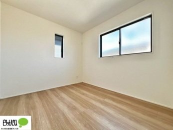 ���[�@�w�т̎��Ԃ��V�Ԏ��Ԃ���؂ɂł���q�ǂ������B���[�⃌�C�A�E�g�����₷���݌v�ŁA�����ɍ��킹�Ē����g�����Ԃł��B