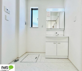 ���ʑ�E���ʏ��@�{�H��ʐ^�F�傫�ȋ��Ō��₷�����ʉ��ϑ�ł�